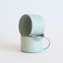 Indlæs billede til gallerivisning Retro-kop med hank, MINT